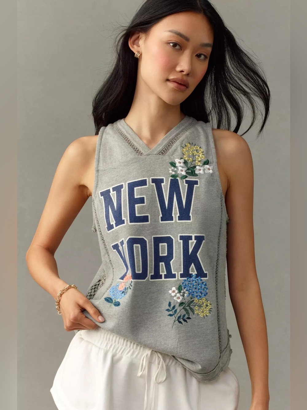 DAILY PRACTICE ANTHROPOLOGIE New York Floral Tumble Turn Tank Top Tee